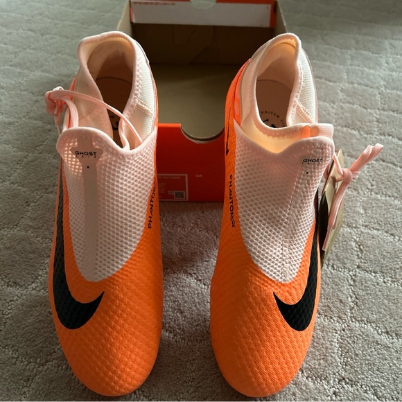 Nike Phantom GX Academy DF WC Soccer Cleats- Sizes 8 and 8.5 Men’s - Picture 9 of 10